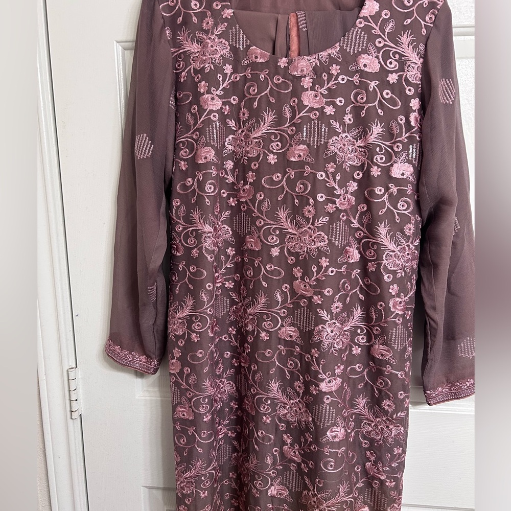 BRAND NEW! Pakistani Shalwar Kameez Great for Party Wedding Gathering Ramadan